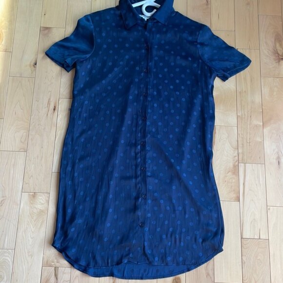 🍀sale satin-like polka dot navy blue shirt dress - Picture 2 of 7